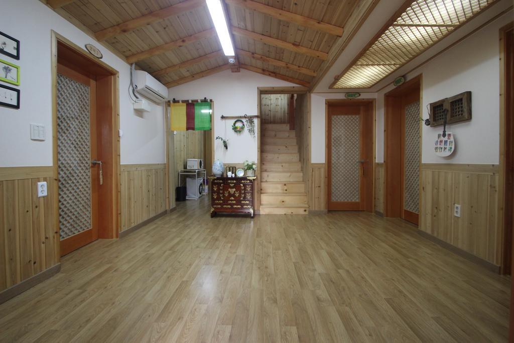 Dajeong Pensión Jeonju Exterior foto